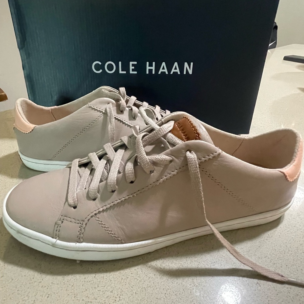 Cole Haan Women's Beige and Peach Sneakers